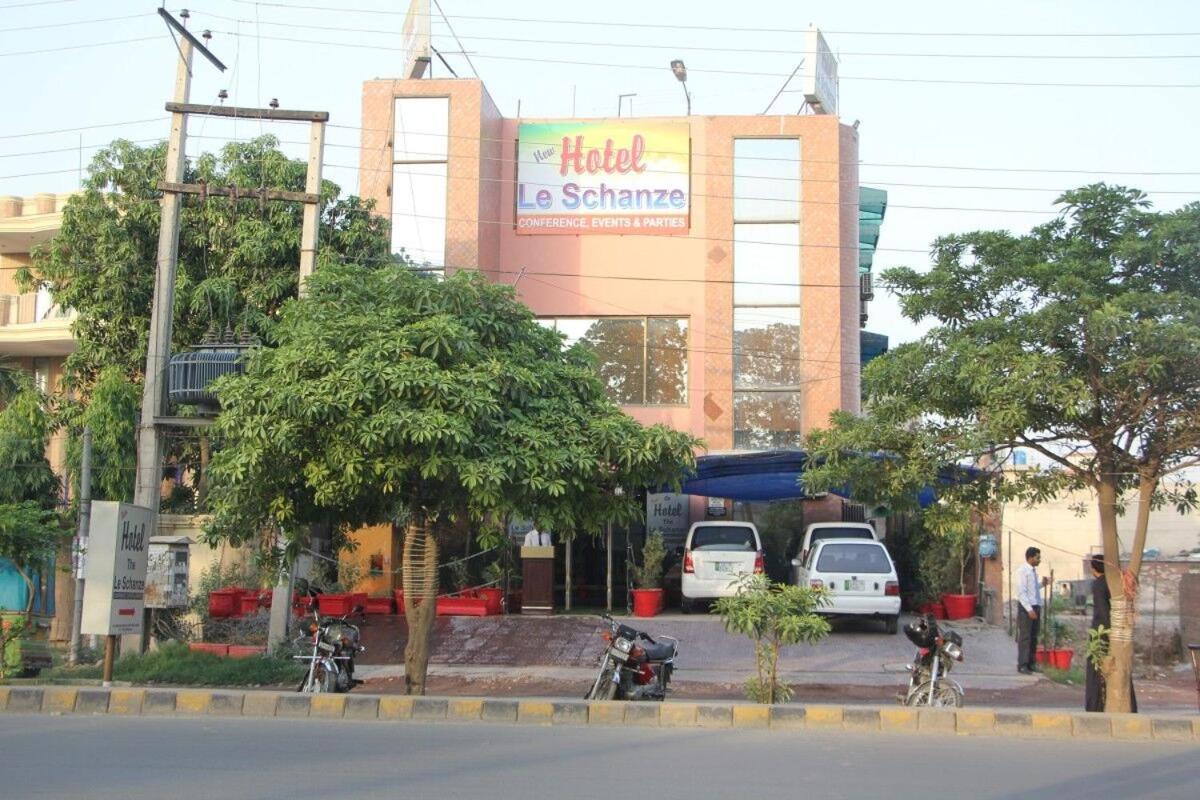 Hotel The Leschanze Lahor Dış mekan fotoğraf